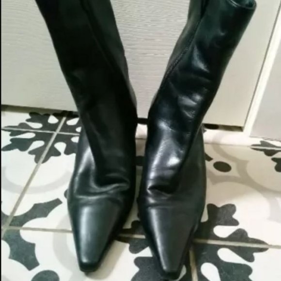 Burberry Shoes - Burberry leather ankle boots